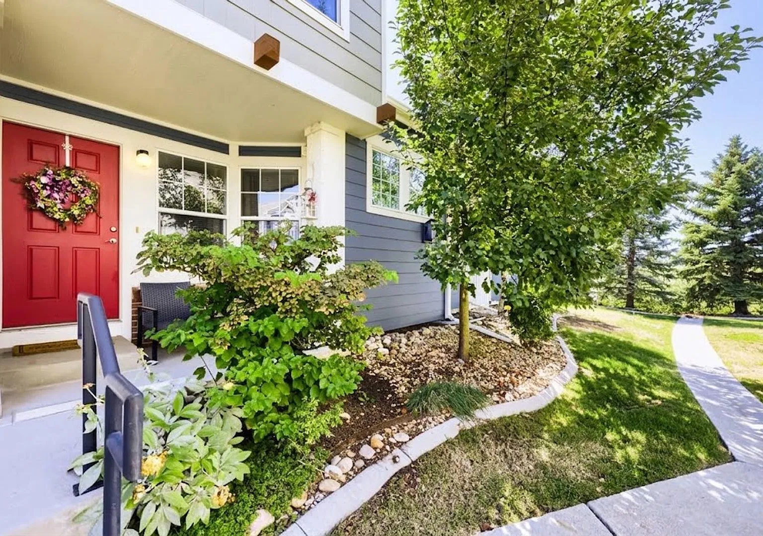 Comfortable 2BR Townhome | Easy Denver & Boulder — Photo 4