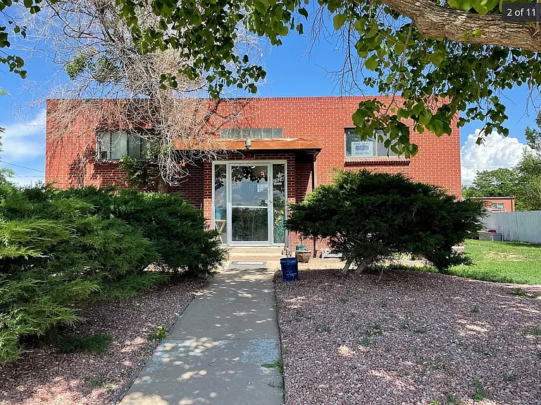 2524 Joliet St — Photo 4
