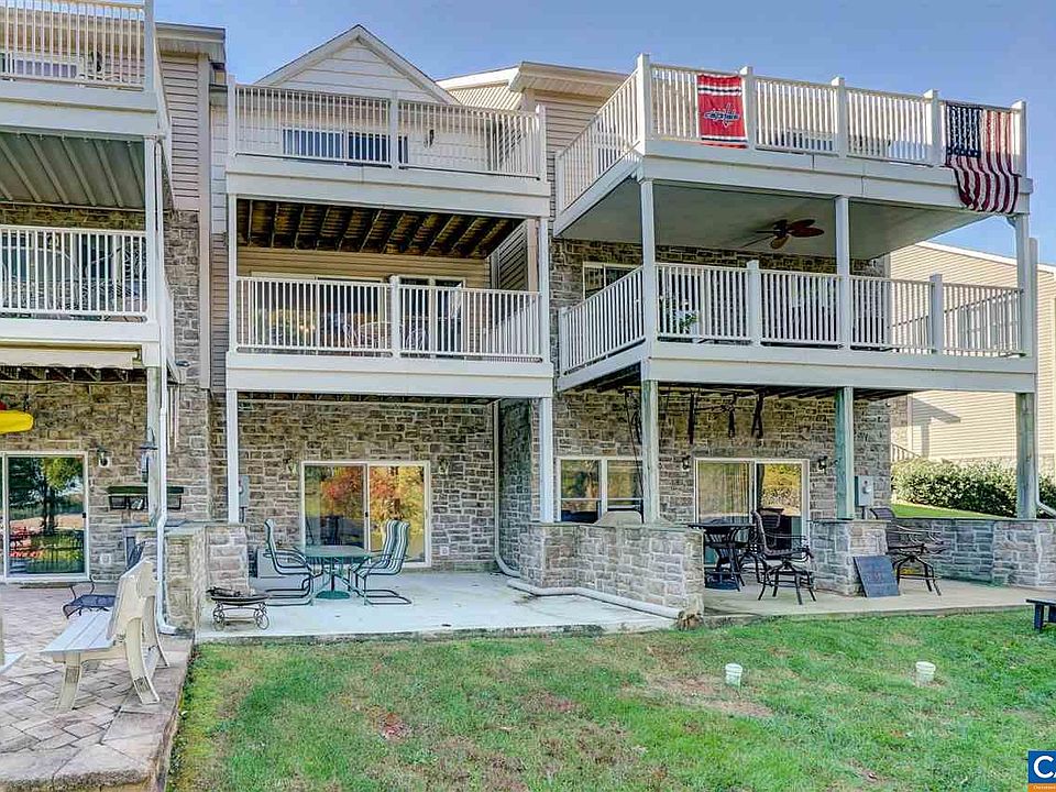 1st image of 292 Lake Front Dr