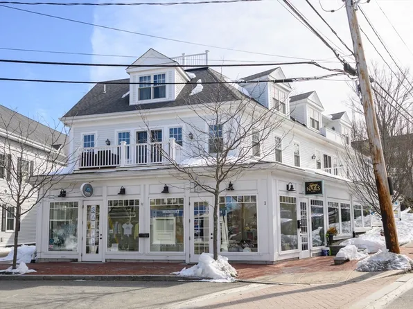 3 Brook St Unit A, Cohasset, MA 02025