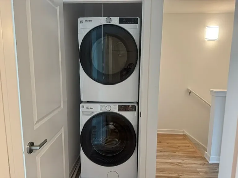 Waverly Creek Townhomes — Photo 23