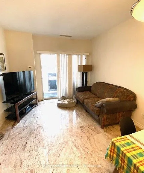 33 Wallace St #115 — Photo 8
