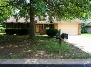 3148 W Roxbury St, Springfield, MO 65807
