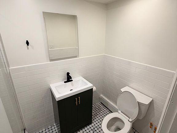 3rd image of 6014 83rd Pl