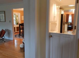 105 Hillcrest Rd, Watchung, NJ 07069