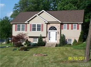 140 Oriole Dr, Palmerton, PA 18071