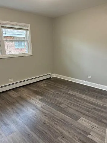 7105-7106 Parrish Ave #3N — Photo 6