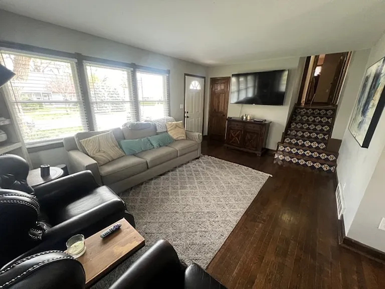 7020 Barkley St — Photo 3