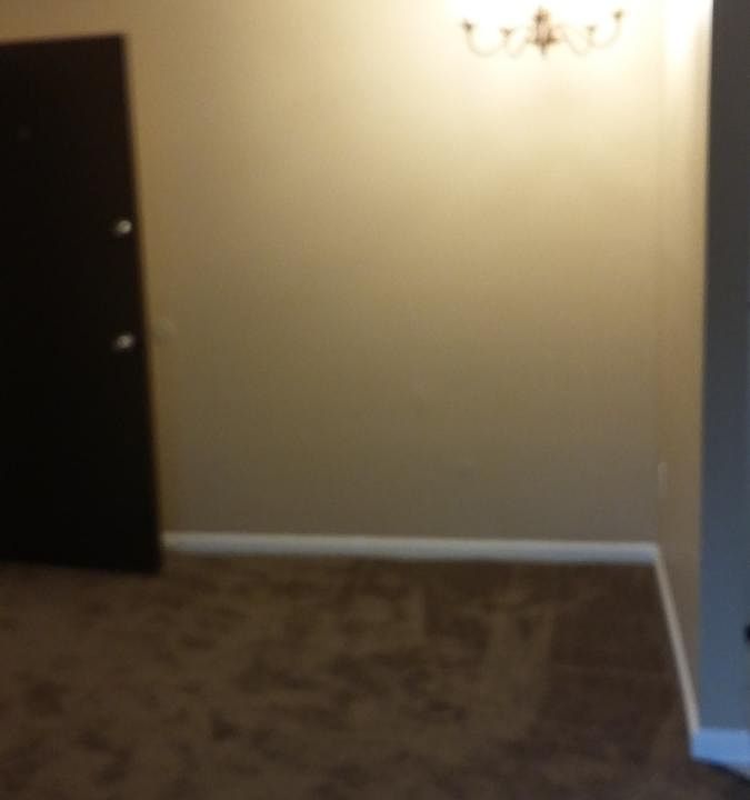 Dining Room Area Off The Living Room!