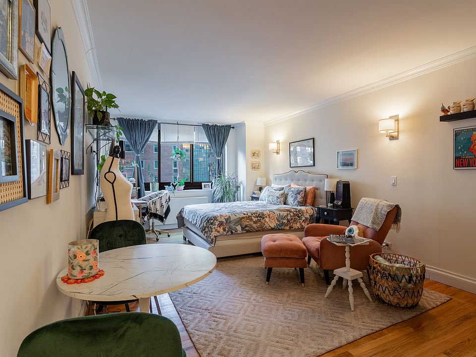 1st image of 347 W 57th St APT 9BB