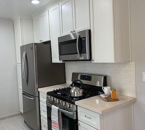 3rd image of 1118 Donaldo Ct
