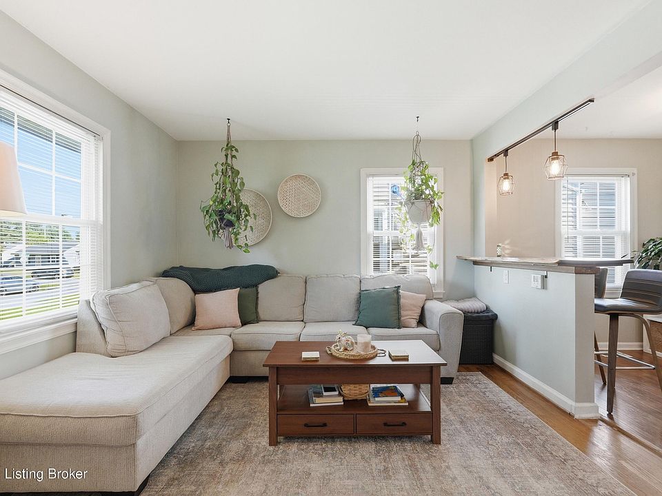 1st image of 2619 Merhoff St