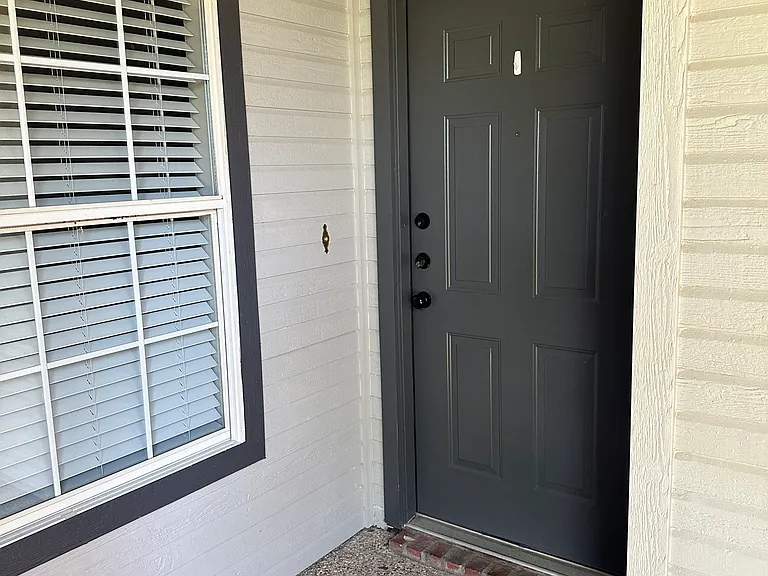503 Shady Park Trl — Photo 4