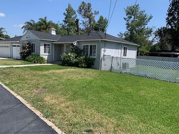 5th image of 18772 Barry Ln