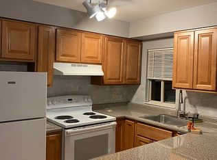 369 S Pacific Ave APT 5, Pittsburgh, PA 15224