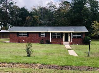 114 Silver Lake Cir, Sylvester, GA 31791