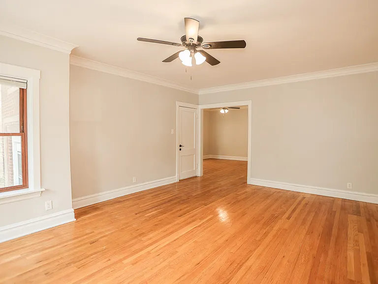 5338 W Montrose Ave #2 — Photo 14