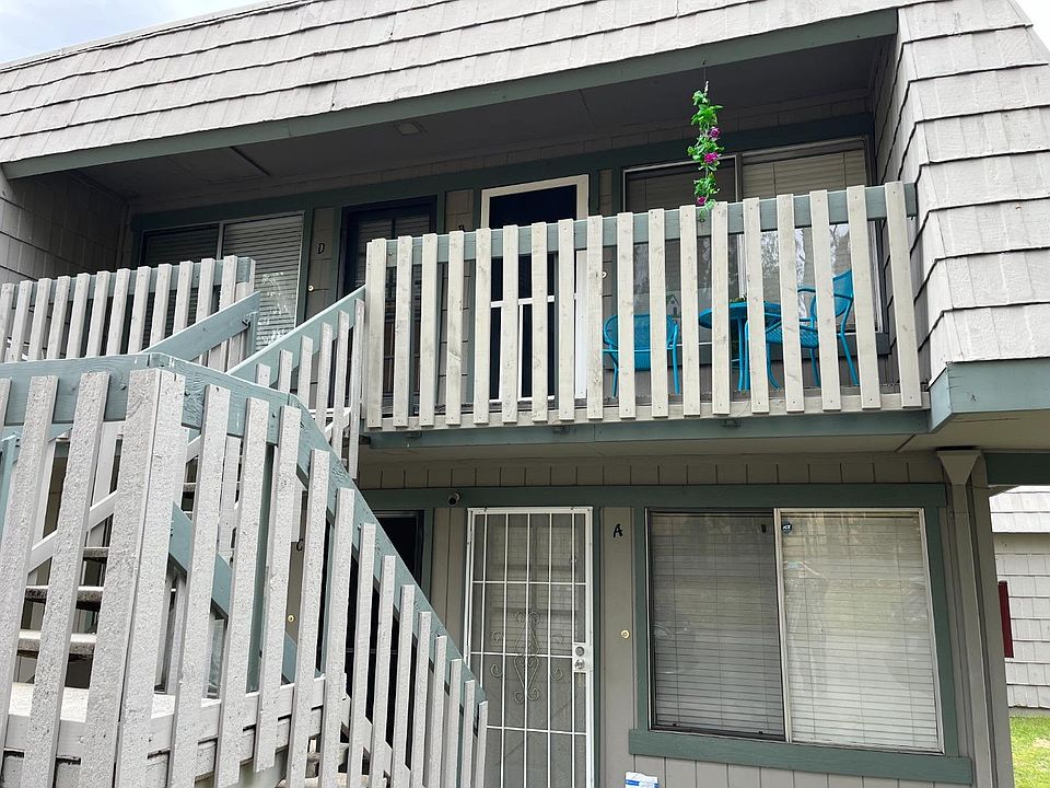 1st image of 3334 Harbor Cir APT B