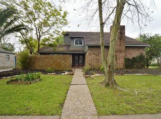 16382 Larkfield Dr, Houston, TX 77059