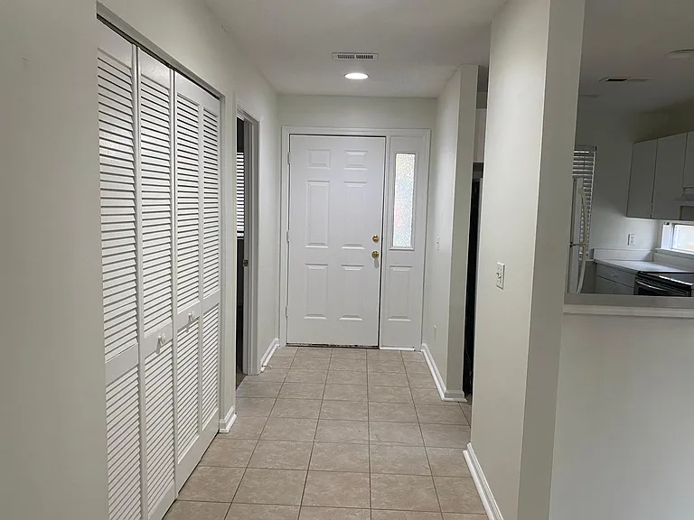 401 Battery Ln #401 — Photo 8