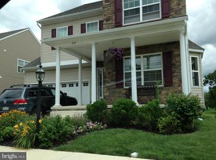 574 Royer Dr, Lancaster, PA 17601