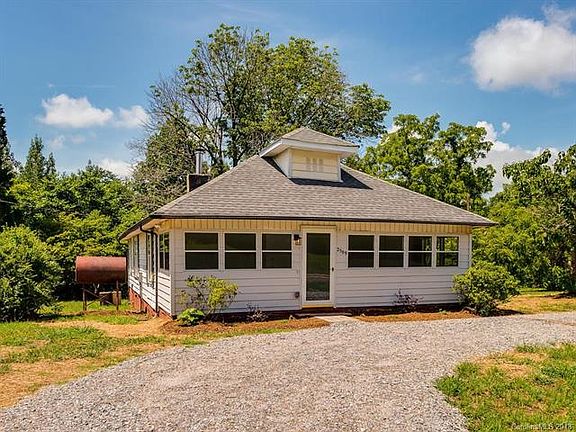 2nd image of 2589 Fay Jones Rd