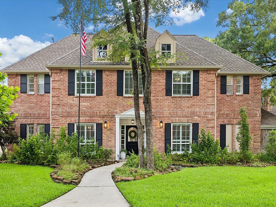 1st image of 2411 Kings Lodge Dr