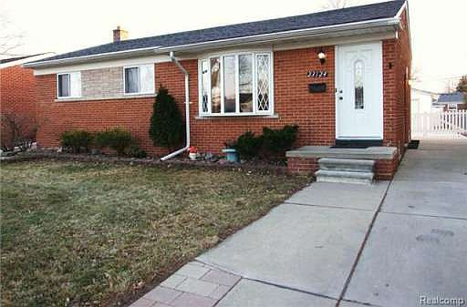 1st image of 23124 Joy St