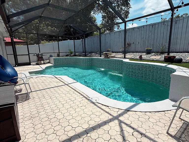 3415 Windy Wood Dr — Photo 40