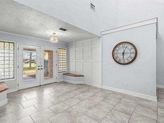 3rd image of 82 Kingsley Pl