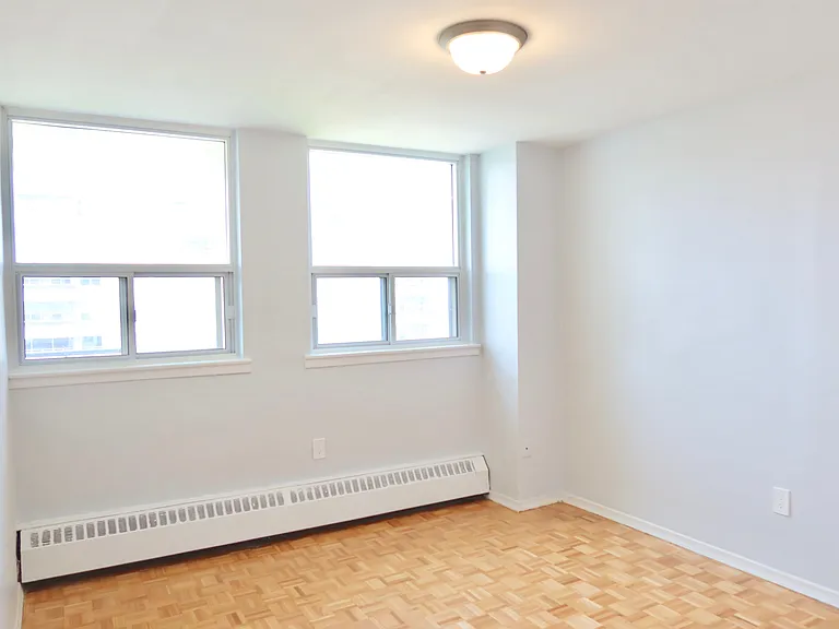 55 Cosburn Ave #2 — Photo 6
