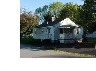 90 Maquoit Rd, Brunswick, ME 04011