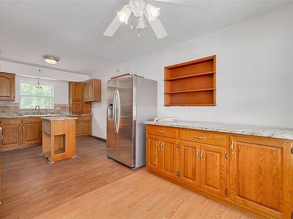 5th image of 869 53RD AVENUE S