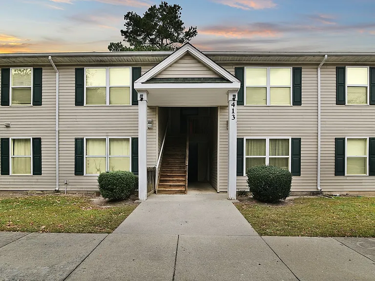 Acorn Grove Apartment Homes — Photo 42