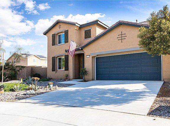 2nd image of 31567 Mojave Rose Ct