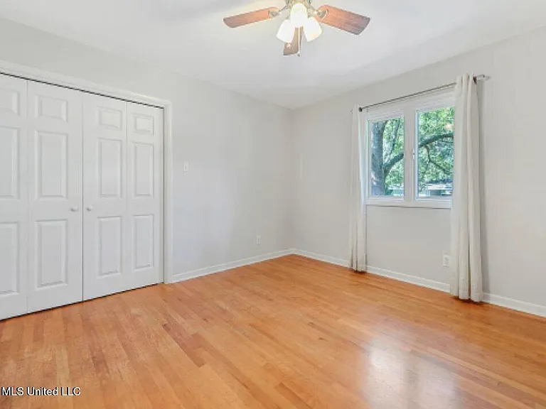 223 Woodbine Dr — Photo 22