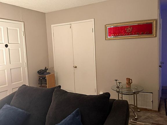 3rd image of 312 Spruce Court