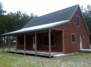 7919 Hunt Club Rd, Lake Ann, MI 49650