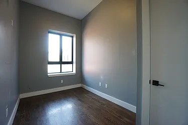 Rented by Rennit Inc.