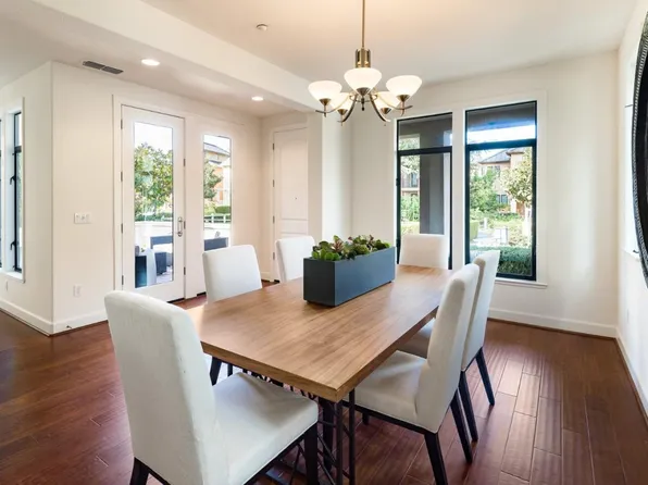 401 Alder Ln, Palo Alto, CA 94306