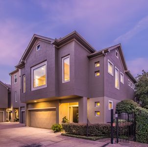 4502 Center St, Houston, TX, 77007
