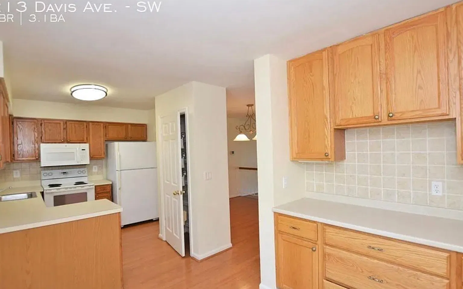 213 Davis Ave SW — Photo 4