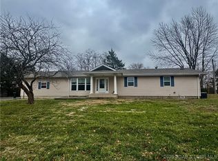1914 State Road V, Linn Creek, MO 65052