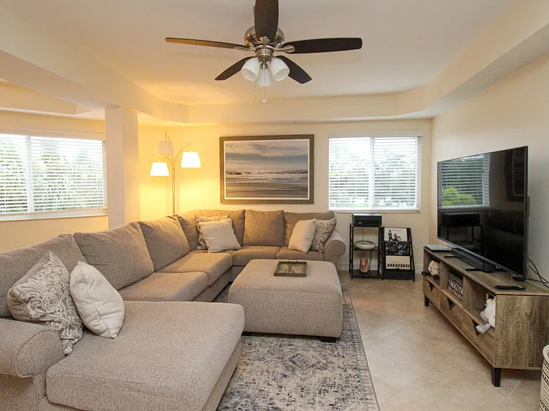 1100 Pine Ridge Rd #B-301 — Photo 14