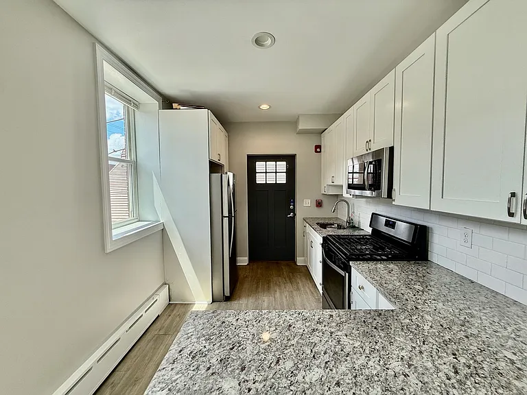 2240 S 11th St — Photo 4