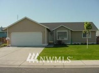 1355 E Yost Cir, Moses Lake, WA 98837