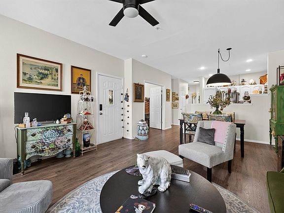 5th image of 2491 Fountain Greens Pl Unit D-5