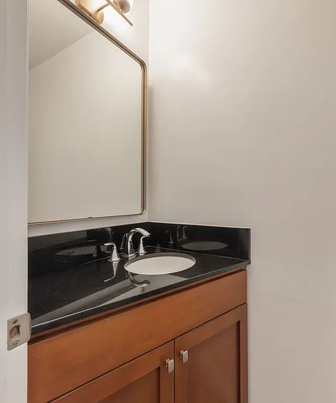 1411 N Harper Ave #6 — Photo 23
