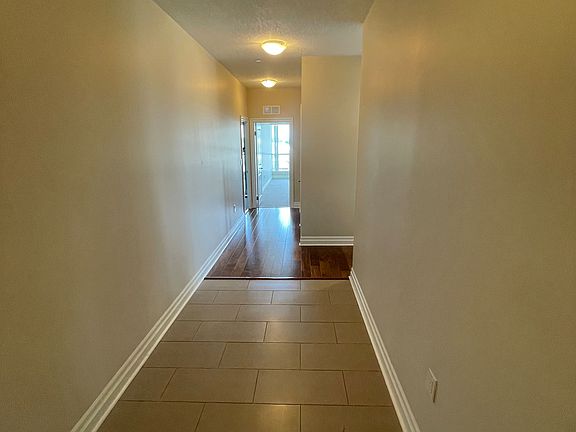 5th image of 150 Wellington St E #612