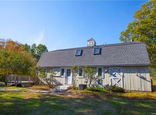 112 Meeting House Rd, Mount Kisco, NY 10549